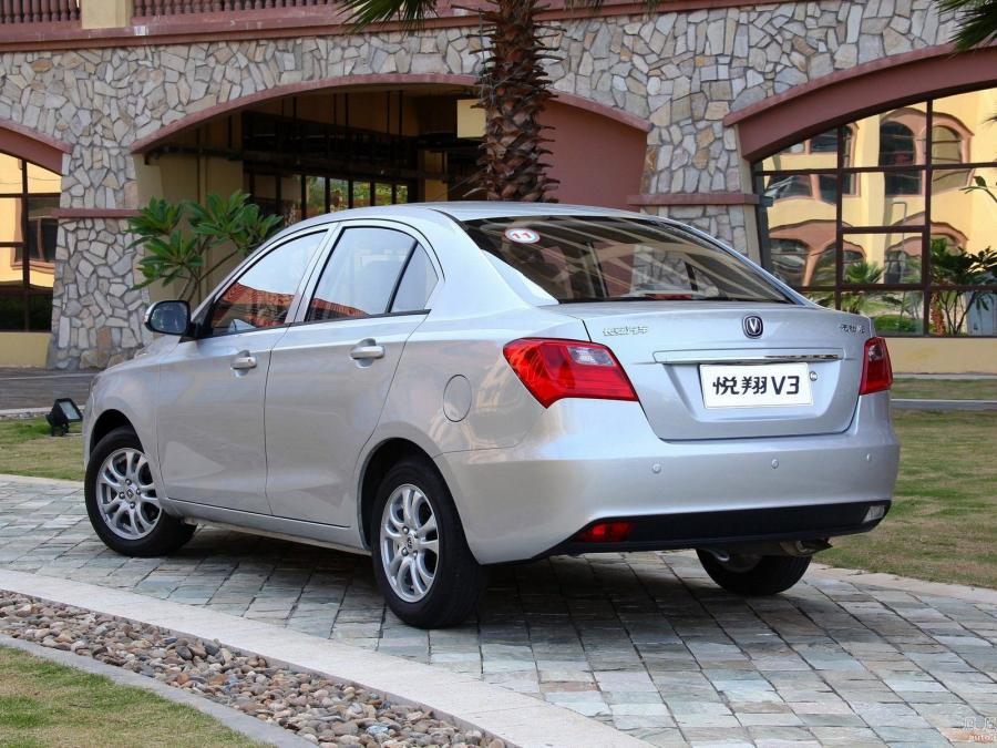  Chana Alsvin V3 Sedan 2012 года  (фото 3 из 3)